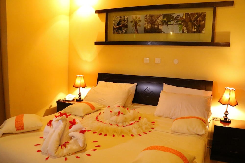 Abay Minch Lodge — 4-Star Luxury Hotel in Bahir Dar, Ethiopia