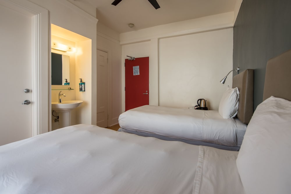 The Herbert Hotel - photo 17