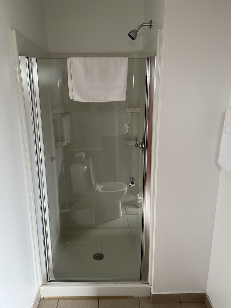 All Star Inn & Suites - photo 306