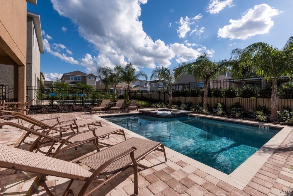 Je63369 The Encore Club Resort 8 Bed 7 Baths Resort Home - featured photo