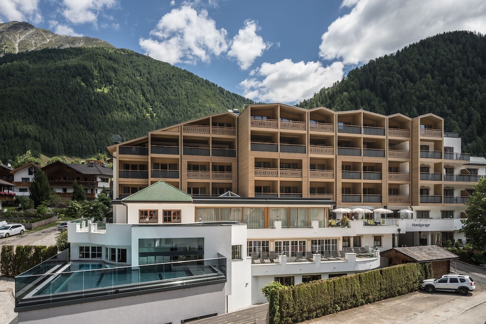 Hotel & Spa Falkensteinerhof in Rio Di Pusteria, Italy