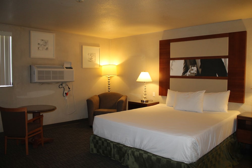 Sunrise Inn Hotel - photo 25