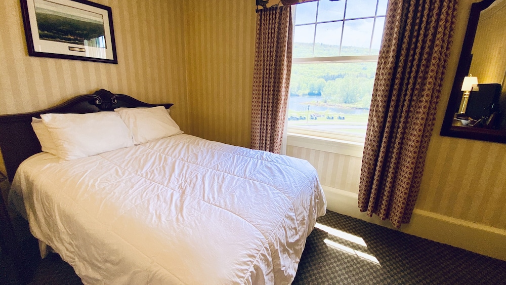 The Shawnee Inn and Golf Resort - photo 15
