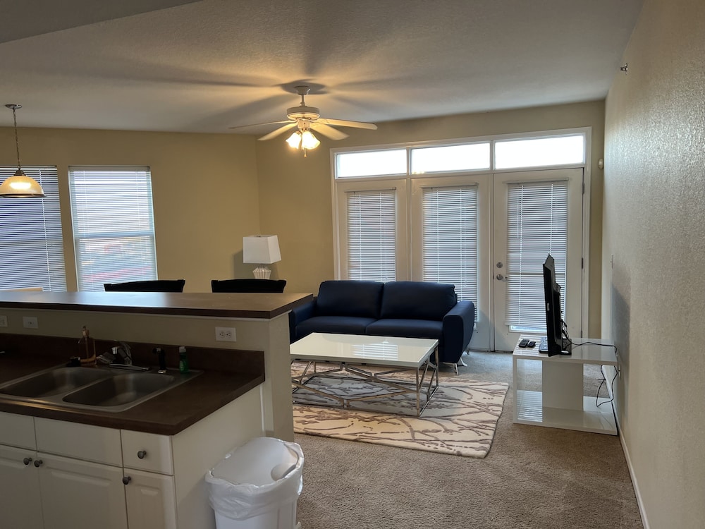 Washburn Hotel Suites - photo 19