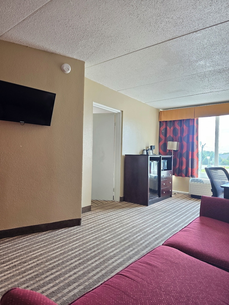 Heritage Inn Chattanooga - photo 16