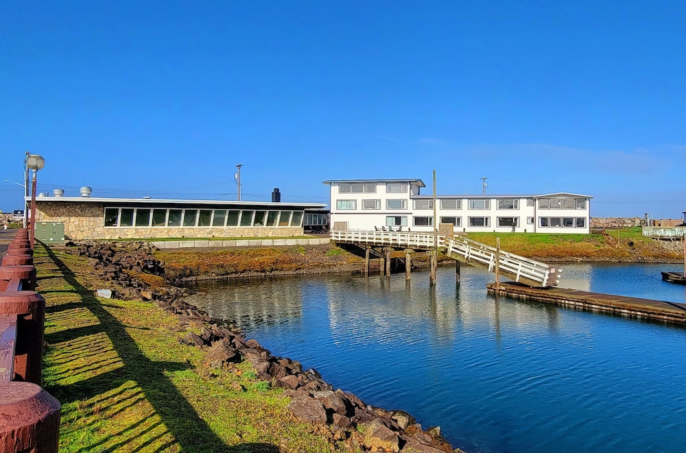 Saltwater Inn - photo 37