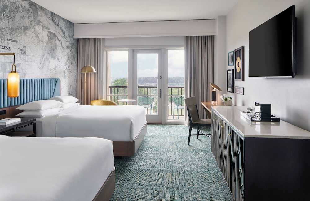 Marriott Shoals Hotel And Spa - photo 4