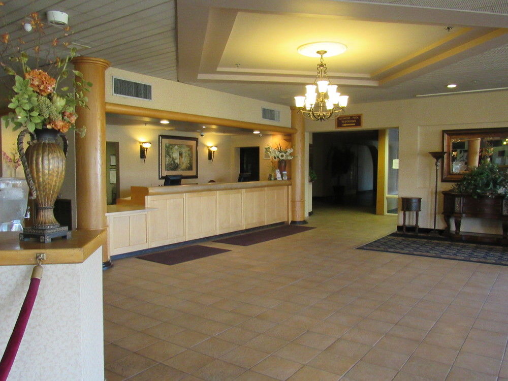 Best Western Plus Columbia River Hotel & Conference Center - photo 17