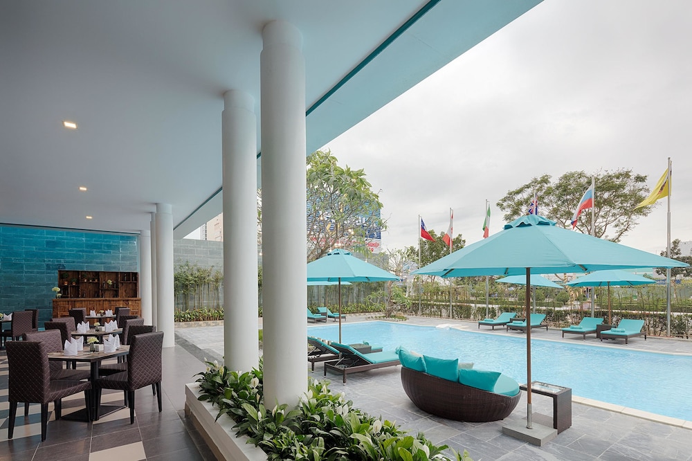 Flora Beach Hotel & Spa - last minute hotel in Da Nang