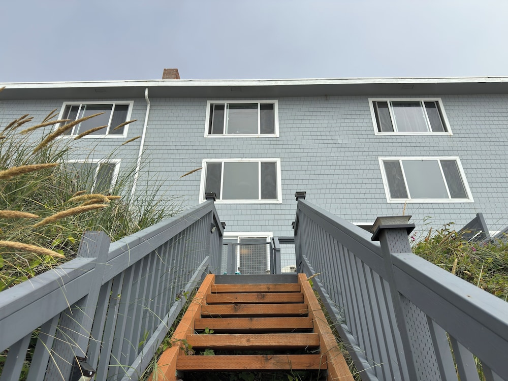 West Beach Suites - photo 120