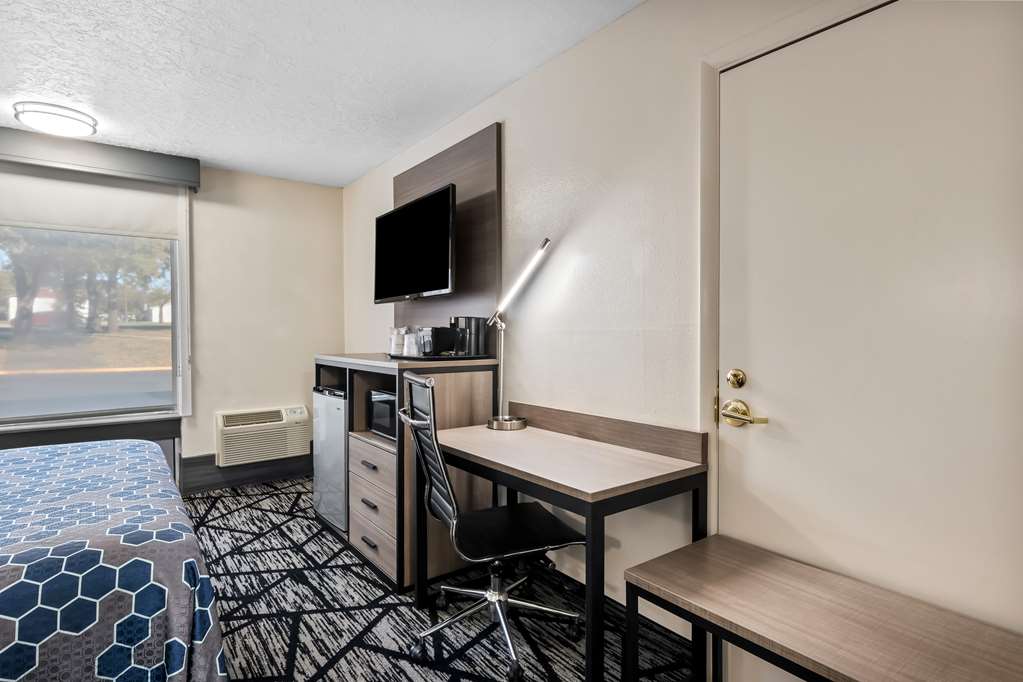 SureStay Hotel by Best Western Duncan - photo 17