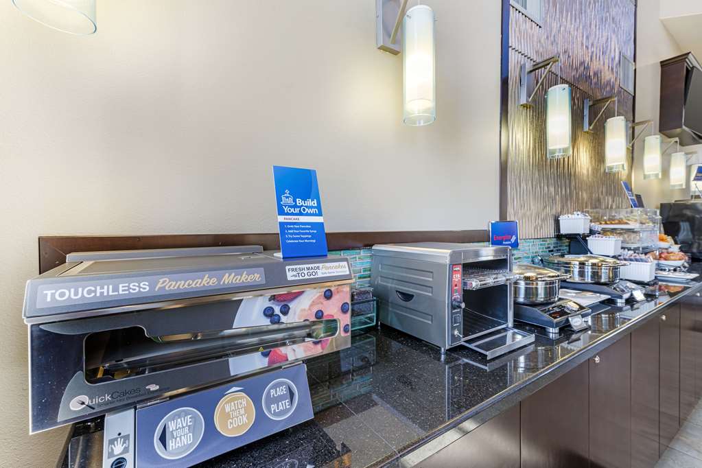 Best Western Oxnard Inn - photo 45