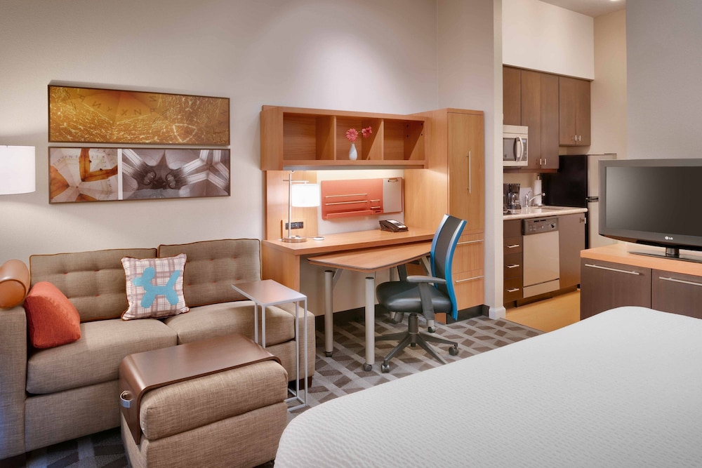TownePlace Suites by Marriott Elko - photo 9
