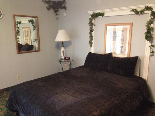 Bennett Bay Inn - photo 10