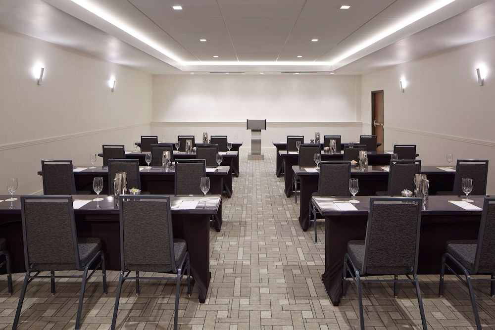 DoubleTree by Hilton Atlanta Perimeter Dunwoody - photo 55