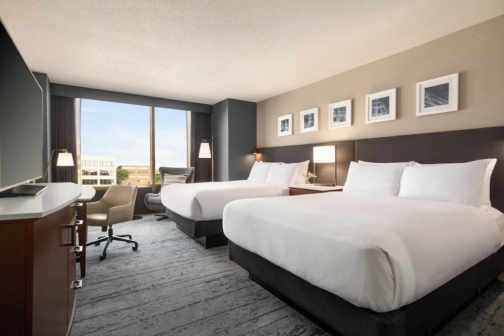 Hotel Champlain Burlington Curio Collection by Hilton — Burlington — photo 2