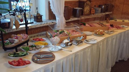Landhotel Michaelishof — Bergen — photo 4
