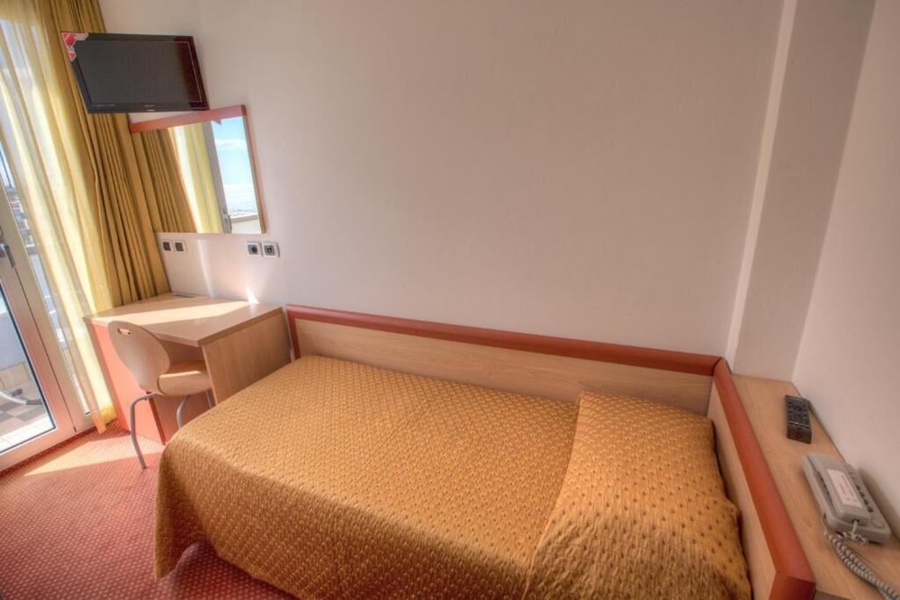 Hotel Tilmar — Rimini — photo 4