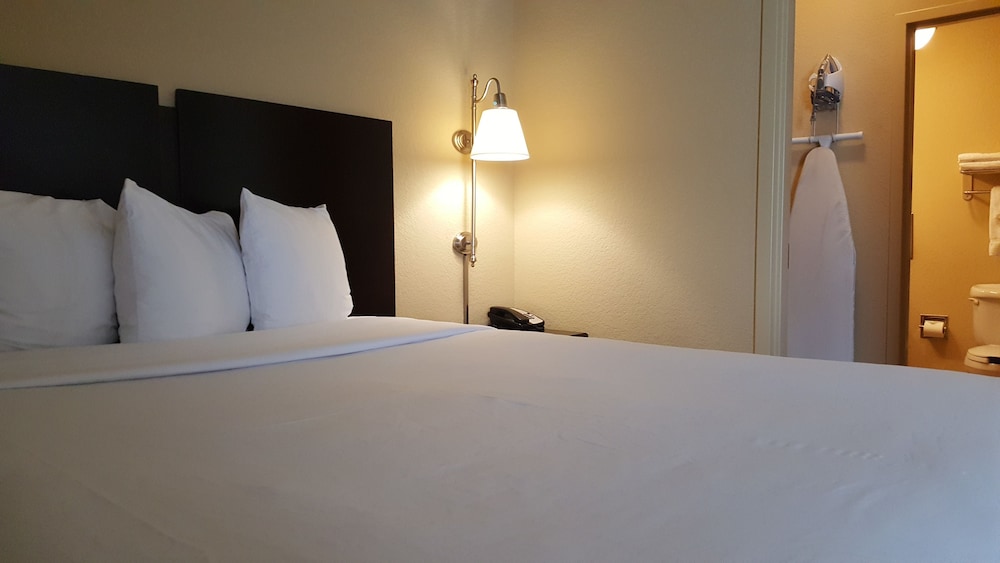 Affordable Suites of America Rogers Bentonville - photo 14