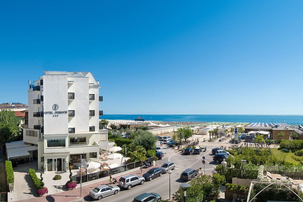 Hotel Oriente - last minute hotel in Cervia
