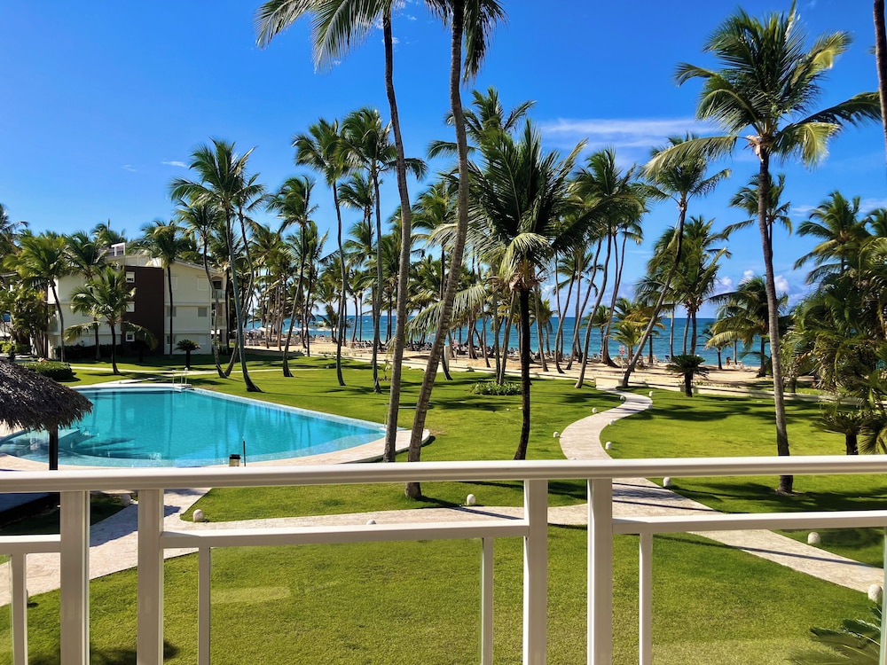 Playa Palmera Ocean View — 4-Star Luxury Hotel in Punta Cana, Dominican Republic