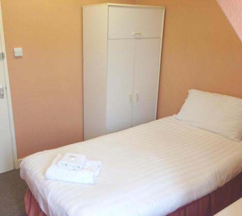 Grove End Hotel — Bushey — photo 5