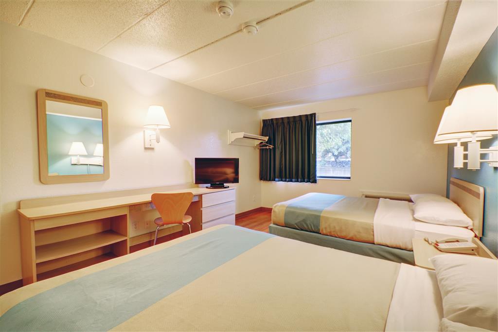 Motel 6 Newport RI - photo 12