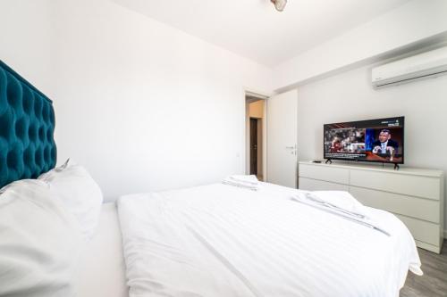 Modern Studio & Apartment Tineretului Park — 4-Star Luxury Hotel in Bucharest, Romania