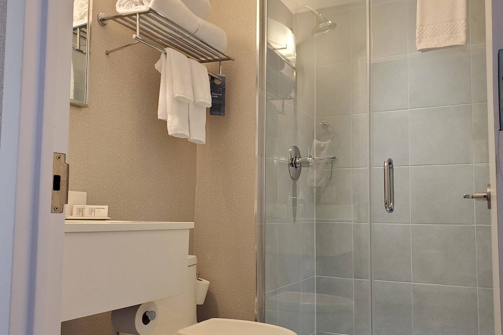 Fairfield Inn & Suites by Marriott New York Brooklyn - photo 35