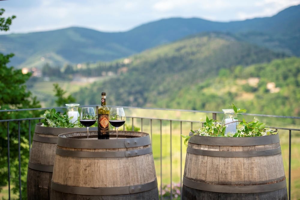 Villa Eros in Greve in Chianti — 4-Star Luxury Hotel in Greve In Chianti, Italy