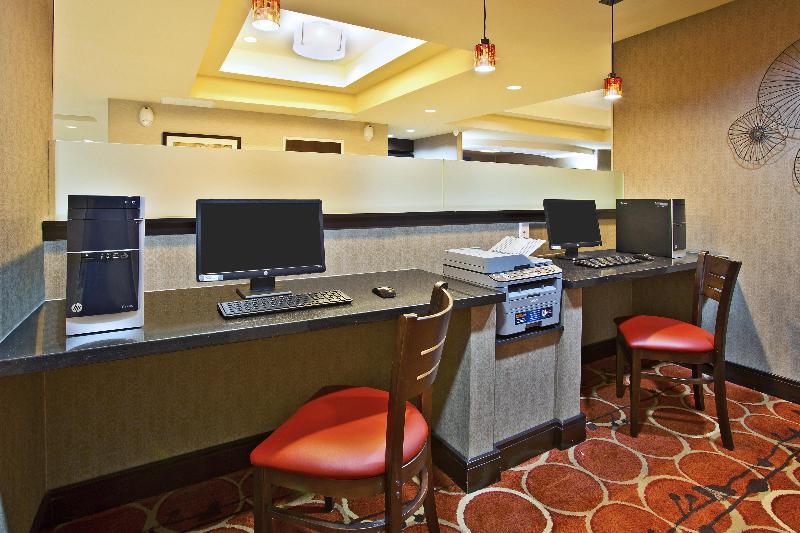 Holiday Inn Express & Suites Springfield Dayton Area by IHG - photo 4