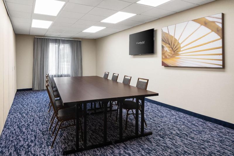 Fairfield Inn by Marriott Charlotte Mooresville - photo 89