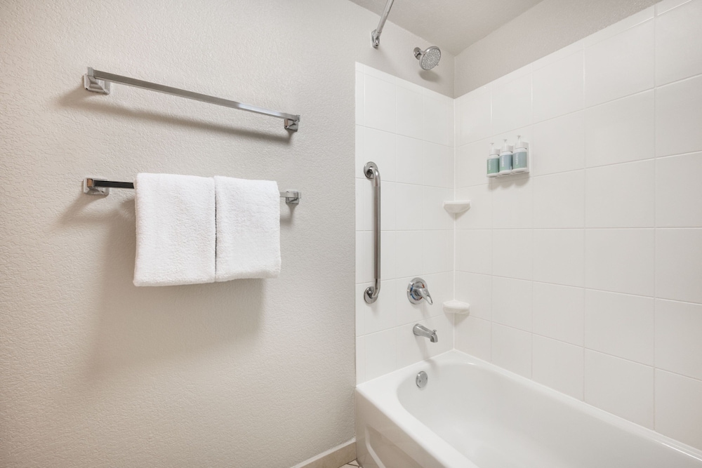Residence Inn by Marriott Daytona Beach Speedway Airport - photo 18