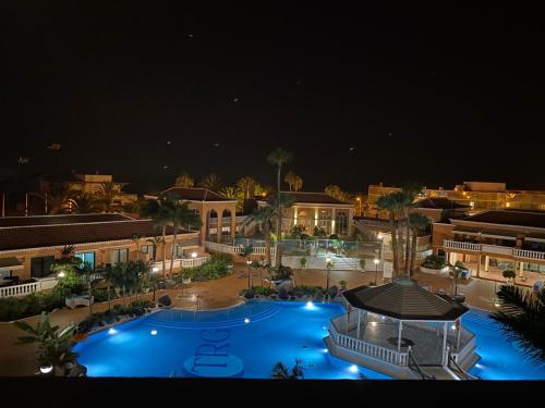 Wonderful Stay in Tenerife Royal Gardens Resort in Playa De Las Americas, Spain