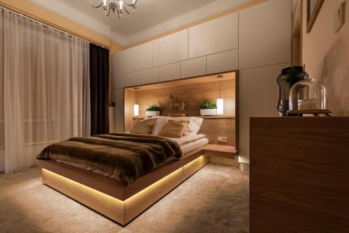 Secret Diamond of the Parlament — 4-Star Luxury Hotel in Budapest, Hungary