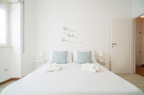Roman Style II near San Pietro — 4-Star Luxury Hotel in Rome, Italy