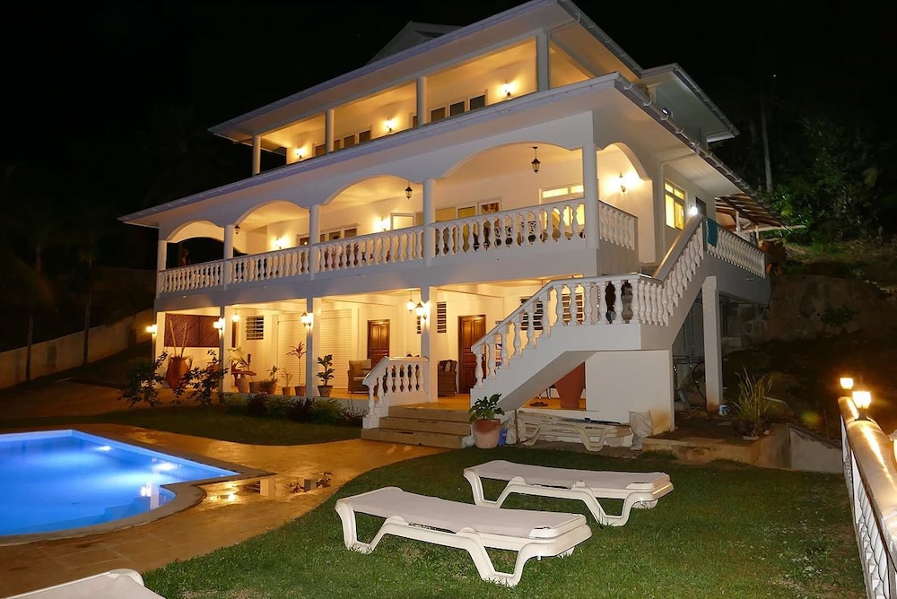 Villa Karibu — 4-Star Luxury Hotel in Victoria, Seychelles