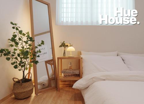 Ramada Mesa - carbon neutral hotel in Unknown City