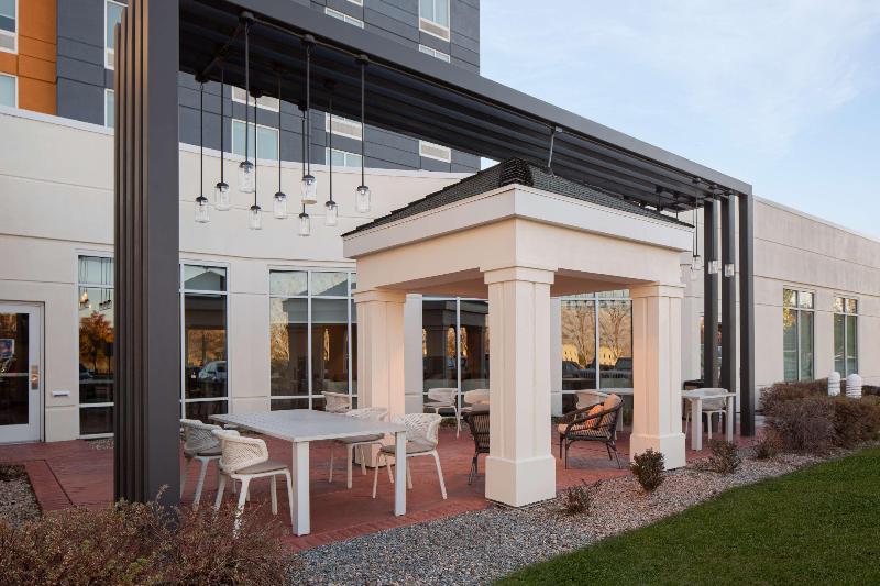 Hilton Garden Inn Salt Lake City Airport - photo 3