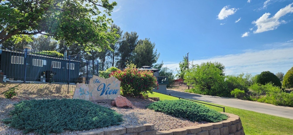 The View Motel - photo 42