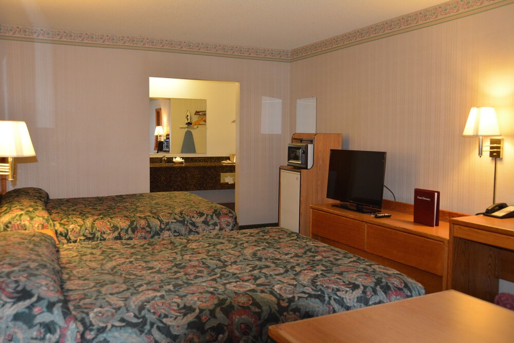 College Inn Monmouth - photo 8