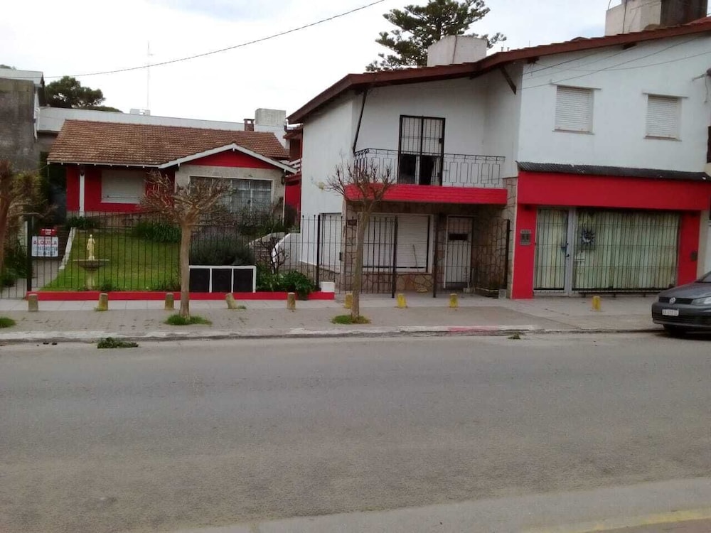 Hostería Robert in Villa Gesell, Argentina