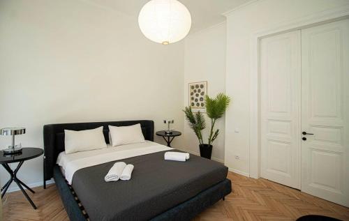 Chic 3BR Apt Near Fabrika By Wehost