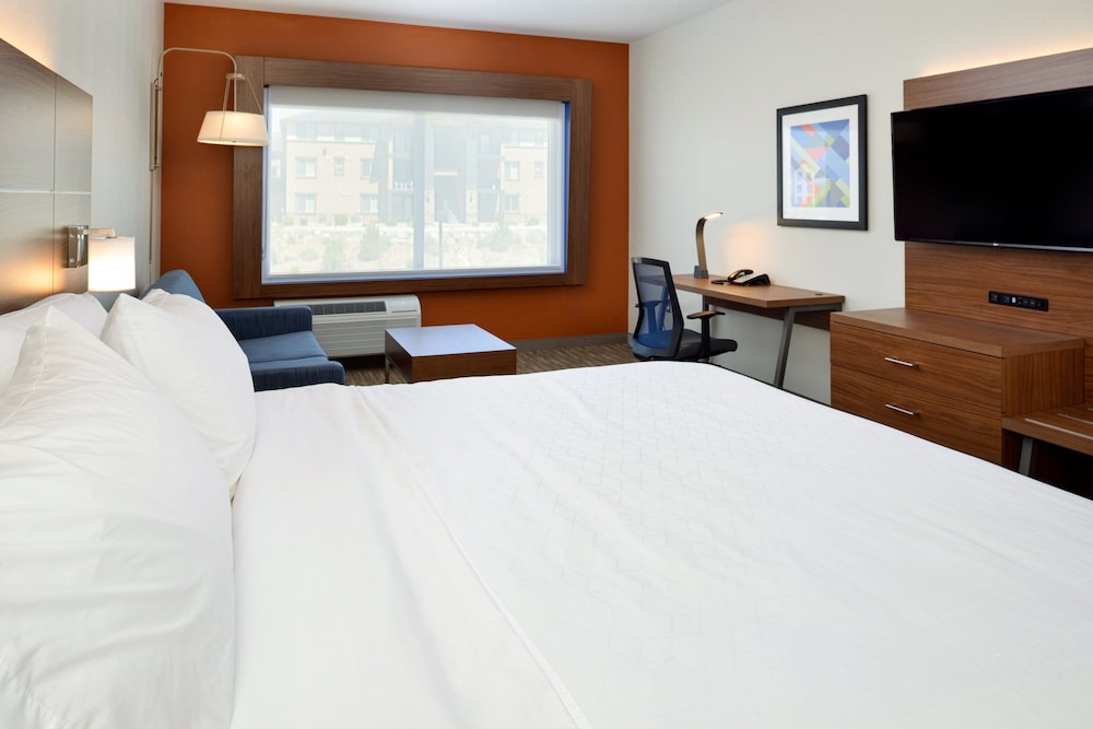 Holiday Inn Express & Suites Elko by IHG - photo 10