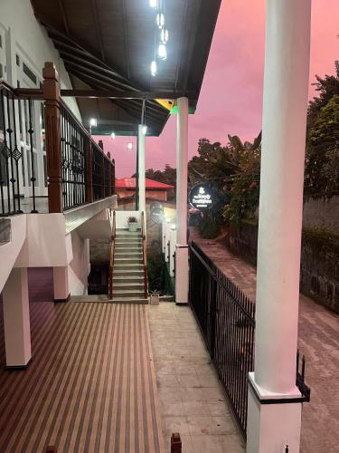 The kandy downtown - carbon neutral hotel in Kandy
