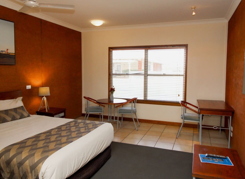 The Gidgee Inn — Cloncurry — photo 3
