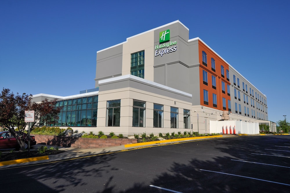 Holiday Inn Express Quantico Stafford by IHG - photo 52