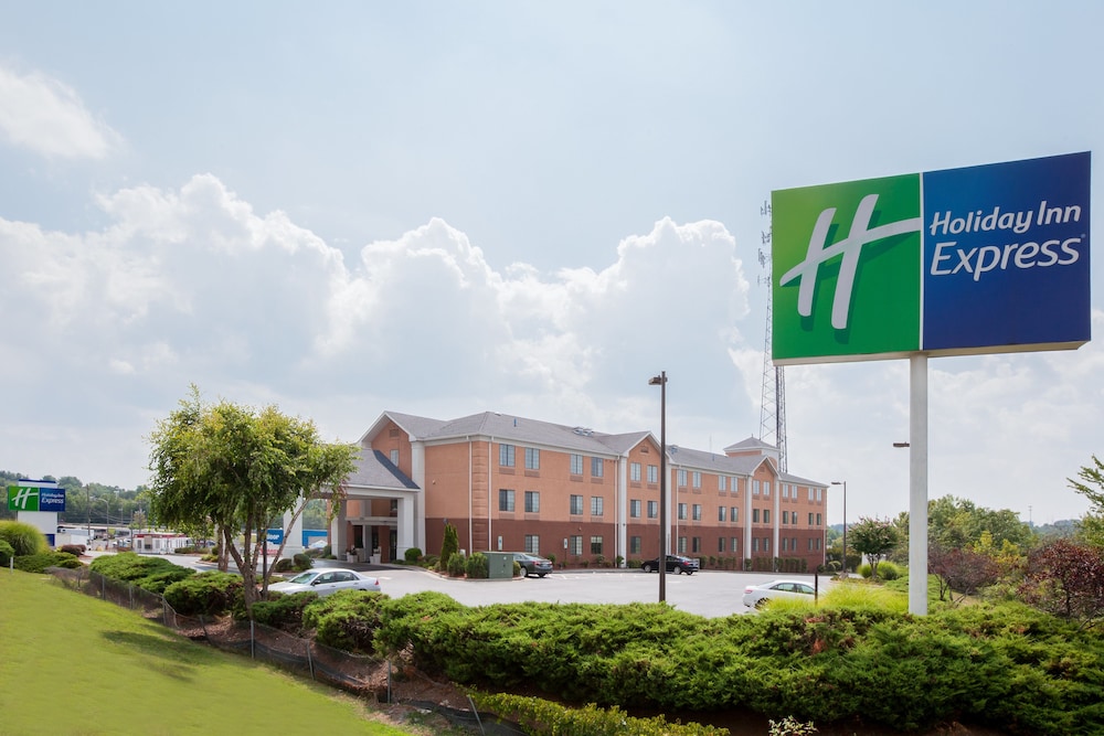 Holiday Inn Exp Winston Salem by IHG - photo 35