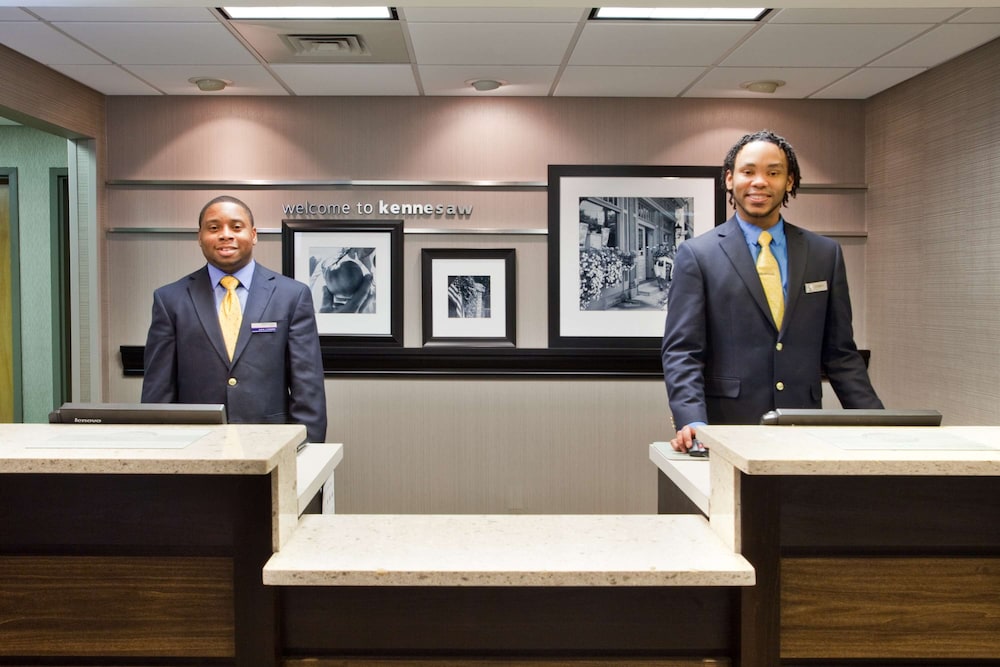 Hampton Inn Atlanta Town Center Kennesaw - photo 6