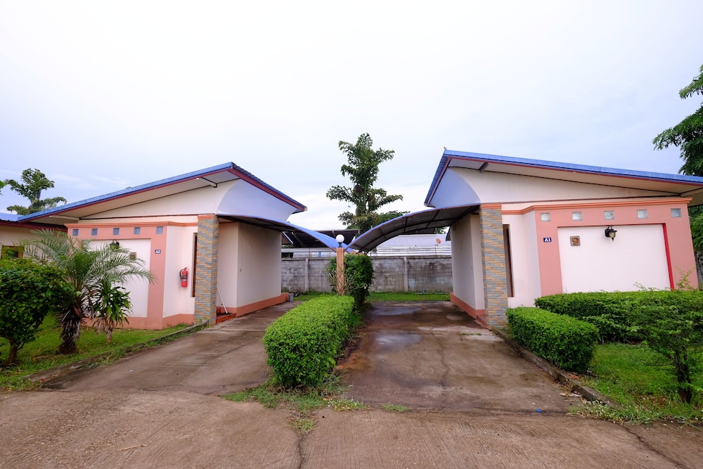 Koko Resort Sakon NKhon — hotel in Phang Khon